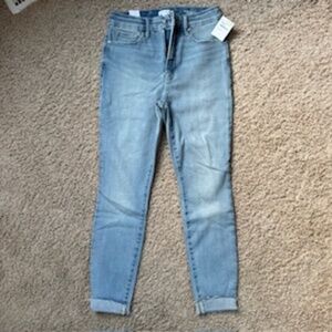 Good American Good Waist Skinny Jeans Size 8 NWT